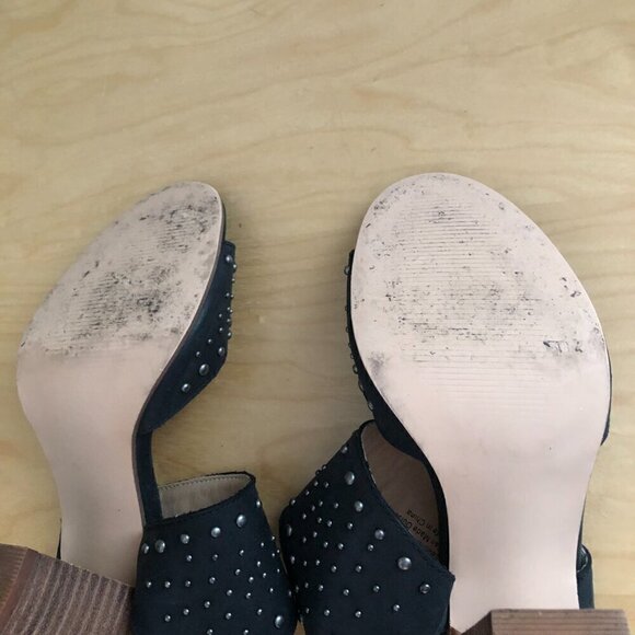 Very Volatile LA Black & Silver Studded Leather Sandals Women's size 7 - Picture 8 of 8